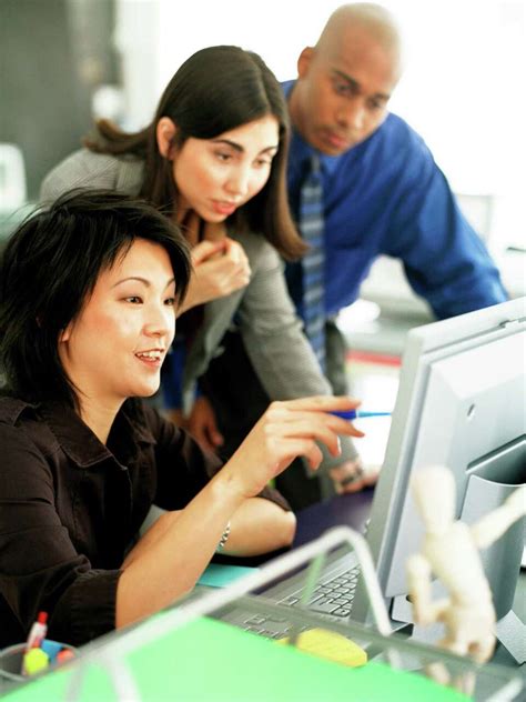 Computer Group Work Networking 的图像结果