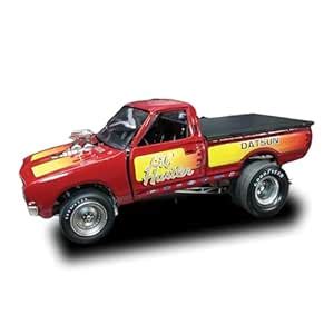 MPC 1975 Datsun Pickup Li'l Hustler 1:25 Scale Model Kit : Amazon.in ...