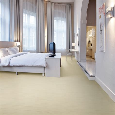 What is Marmoleum Flooring? A Guide to This Eco-Friendly Option
