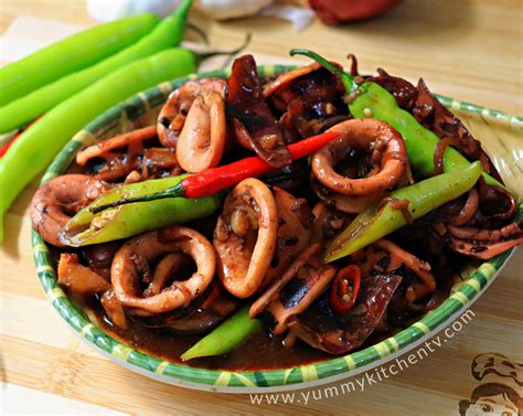 Adobong Pusit - Yummy Kitchen
