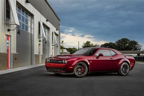 2018 Challenger SRT Hellcat Widebody, Dodge, Red, Metallic HD Wallpaper