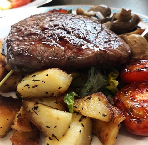 HIGHLAND LASSIE (Inverness, Scotland) - Hotel Reviews & Photos ...