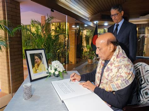 Defence Minister Rajnath Singh visit Bangladesh High Commission, signs ...