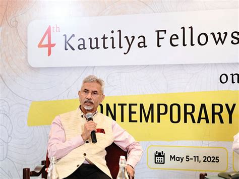 Jaishankar interacts with scholars of 4th Kautilya Fellows Program ...