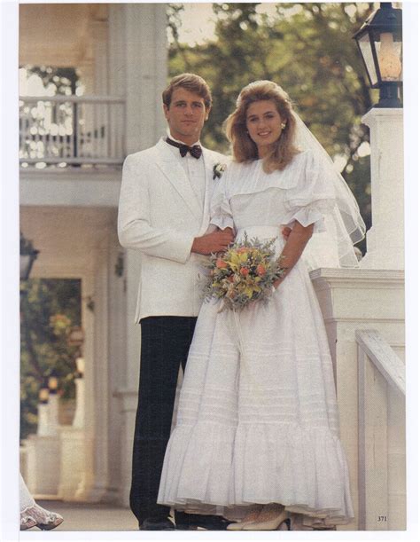 Pin by n loren on 80'S AND 90'S BRIDAL WEDDING FASHION | 1980s wedding ...