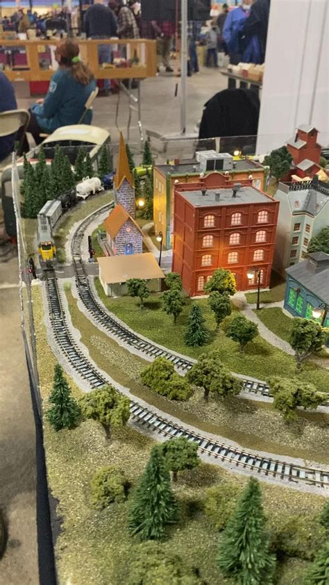 Model Train Layout Tours 的图像结果