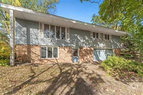 212 Cherita Dr, Chaska, MN 55318 - See Est. Value, Schools & More