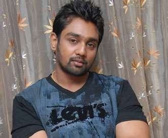Arjun Sarja family photos - Celebrity family wiki | CelebrityKick