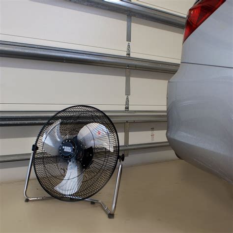 Black & Decker 18" High Velocity Floor Fan free image download