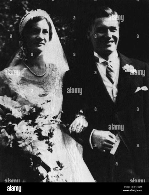 Mary Rockefeller's Instagram, Twitter & Facebook on IDCrawl