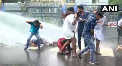 Protests continue in Kerala demanding CBI probe into Walayar rape case