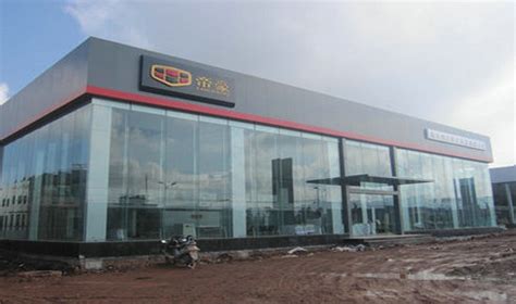南充吉利帝豪4S店展厅 | 特殊超大板玻璃 | 产品中心 | 四川中建成特种玻璃有限公司