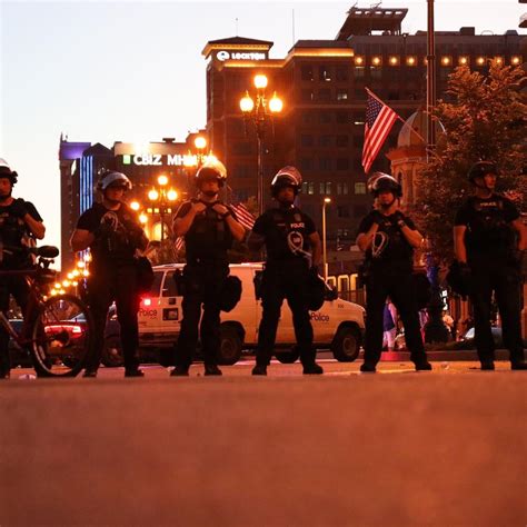 Photos: Protesters clash with Kansas City police over death of George ...