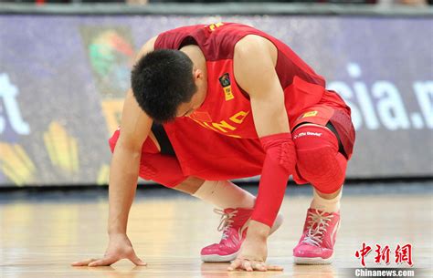 亚锦赛：中国男篮51-70惨败伊朗_第一金融网