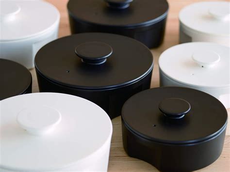 Buy Japanese Donabe Clay Pot, Seto-mono, 1450ml, Modern Design, Black ...