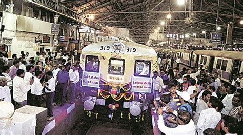 Mumbai DC Local Train 的图像结果