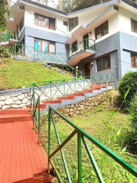 Munnar Rose Garden: Everything You Need Before Visiting