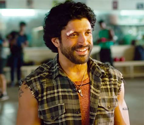 Farhan Akhtar as an exceptional boxer Aziz Ali in 'Toofaan'- The Etimes ...