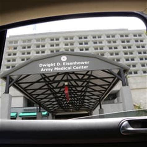 EISENHOWER ARMY MEDICAL CENTER - 19 Photos & 37 Reviews - 300 East ...