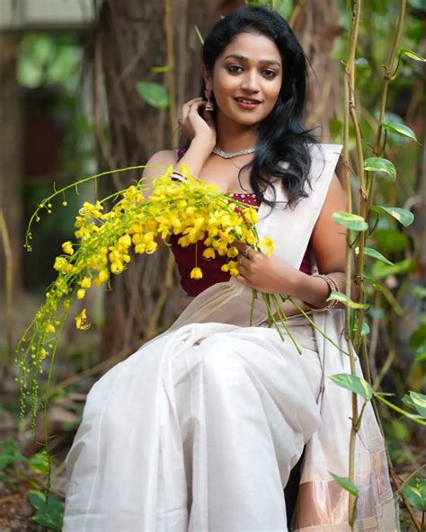 Lavanya Manickam: Photos, Age, Family, Background, Net Worth, and Lifestyle | Lavanya Manickam ...