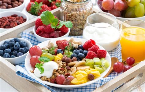 Wallpaper berries, raspberry, kiwi, strawberry, juice, grapes, fruit ...