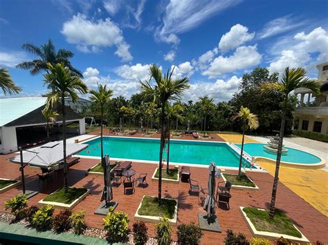 VICTORIA BEACH HOTEL (Madagascar/Toamasina (Tamatave)) - Hotel Reviews ...