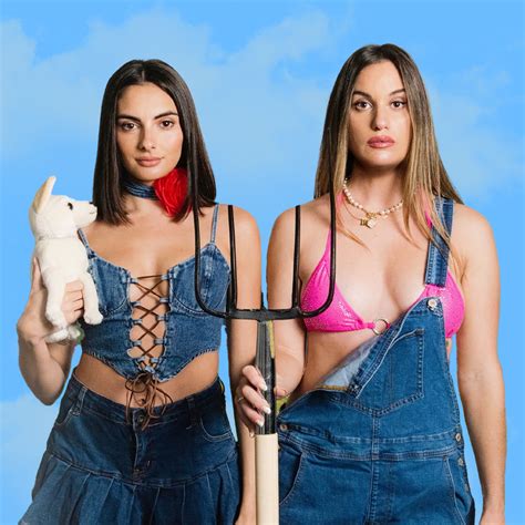 Giggly Squad Live featuring Hannah Berner and Paige DeSorbo - Riviera