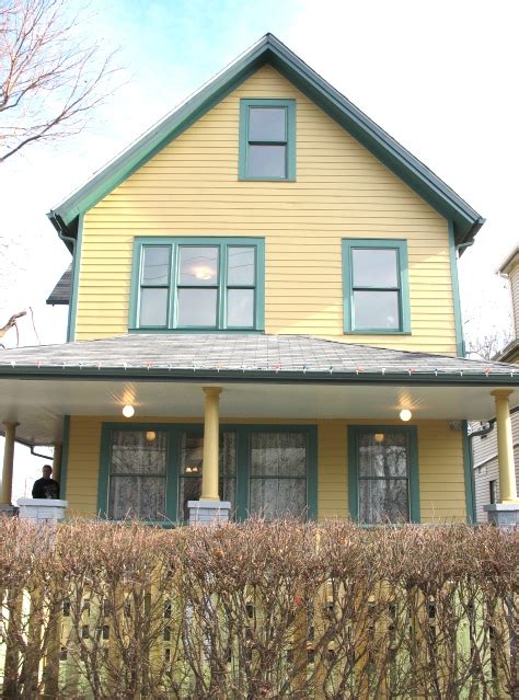 Now, you can visit the house from the 1983 classic "The Christmas Story ...