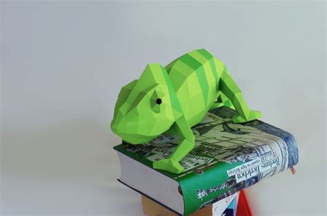 Build a Paper Pet with 3D Model Kits by Paperwolf