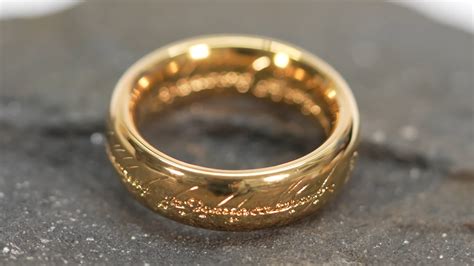 Making The One Ring By Electroplating Gold On A 3D Print | Hackaday
