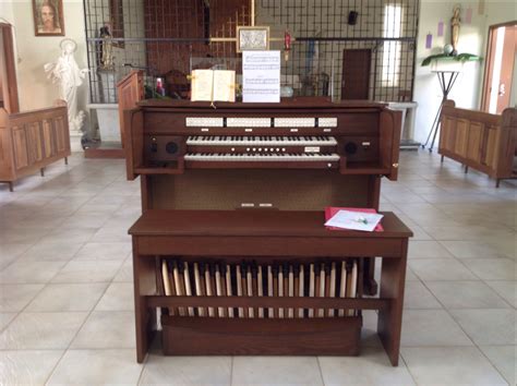 Allen Organ Company e-notes