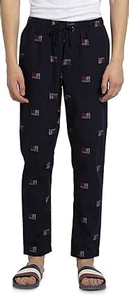 Amazon.in: Van Heusen IW | Athleisure: VH Sports