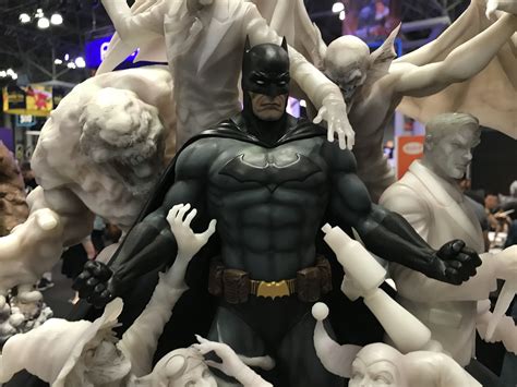 Slideshow: XM Samurai Batman DC Statues