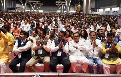 PM Modi addresses public meeting in Mumbai, Maharashtra