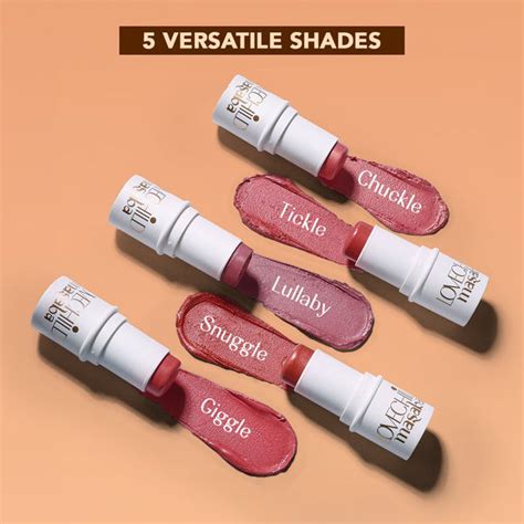 Mini Masaba Bloominator Makeup Stick - Chuckle (Deep Pink ) – LoveChild