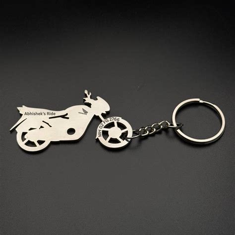 Personalised Bike Keychain | Honda Shine 125 – Foundation Gift
