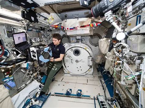 Robonaut 2 - Dragonfly, Astrobee & Lemur IIb: Nasa Is Shooting For The ...