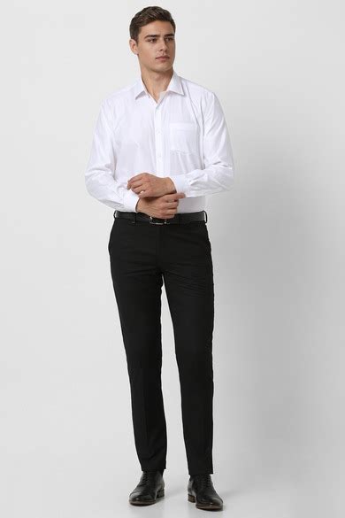 Buy Men Black Solid Slim Fit Trousers Online - 39833439 | Van Heusen