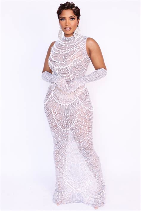 Starry Night Style - standout glam look for special occasions | Angel ...