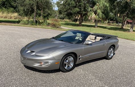 2002 Pontiac Firebird | PJ's Auto World Classic Cars for Sale