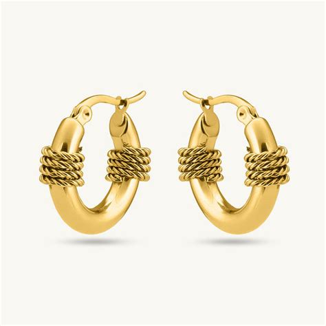 Hoop Earrings for Women – Gold, Diamond & Pearl – PALMONAS