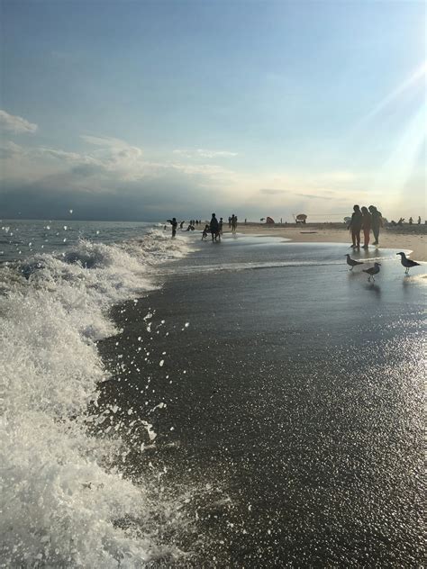 Discover Long Island beaches: from surf to serenity