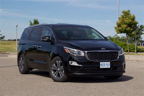 2015-2021 Kia Sedona Used Minivan Guide | Driving