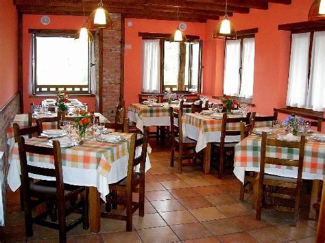 LA POSADA DE CUCAYO (Dobres) - Hotel Reviews, Photos, Rate Comparison ...