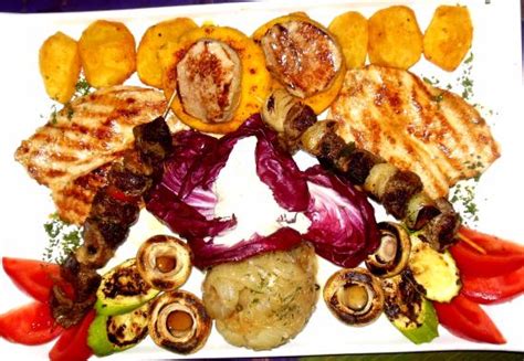 Afwul!!! - Reviews, Photos - Avlija - Tripadvisor