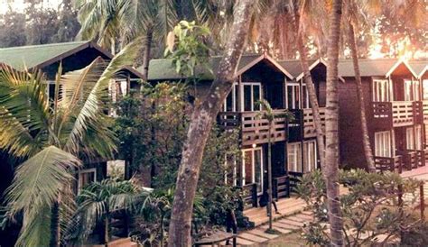 Stay In Cottages Overlooking The Arabian Sea At Shrivardhan Beach In ...