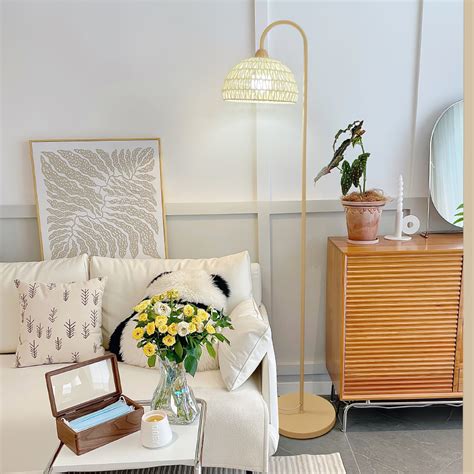 Rattan Arch Floor Lamp – Vakkerlight