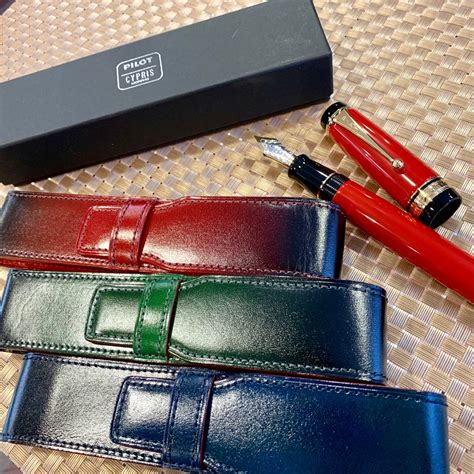 パイロット 万年筆 油性ボールペン 2本セット 革ケース 被り心地最高 PILOT パイロット万年筆 2本まとめ売り ＋ おまけ ボールペン