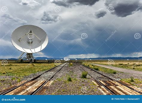 Very Large Array - New Mexico Stock Photo - Image of operations ...