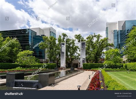 Nike Headquarters Portland Oregon Usa June Stock Photo 2394467909 ...